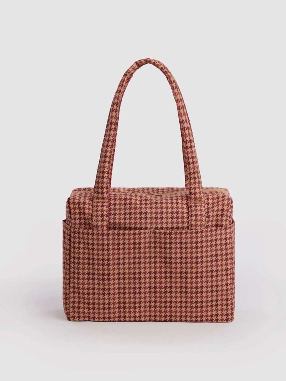 BAGGU Small Cloud Carry On in Tan Houndstooth